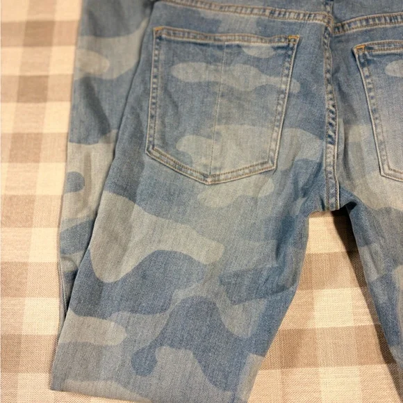 Rag & Bone Women's Light Blue Camo Skinny Jeans - Picture 11 of 12